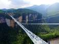 Chinese provincie sluit alle glazen bruggen na dodelijke ongelukken 