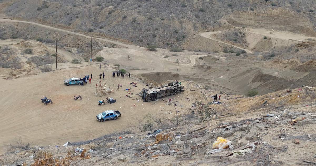 Zeker 24 doden bij busongeluk in Peru