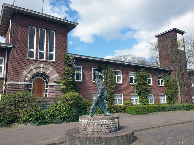 Na jaren discussie is er nu akkoord met álle partijen: nieuw gemeentehuis komt gewoon op plek van het oude