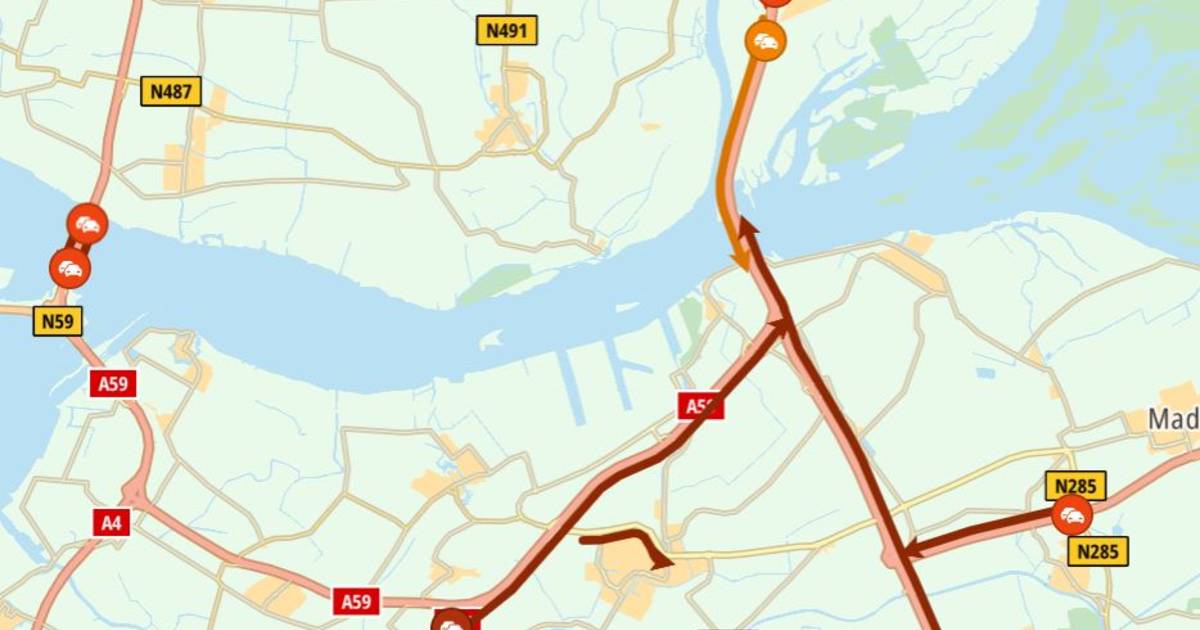Opnieuw veel files door afsluiting Haringvlietbrug, ook grote vertraging op A27 na ongeluk.