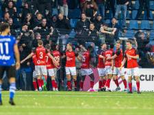 Zijn shirt van Helmond Sport dat naar bier stinkt als aandenken aan gestaakte en gewonnen derby