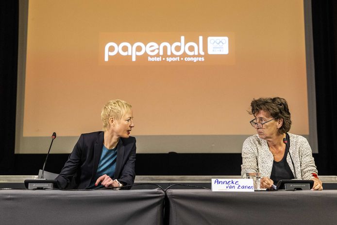 Marieke van der Plas, directeur KNGU, en Anneke van Zanen-Nieberg (voorzitter NOC*NSF) op archiefbeeld.
