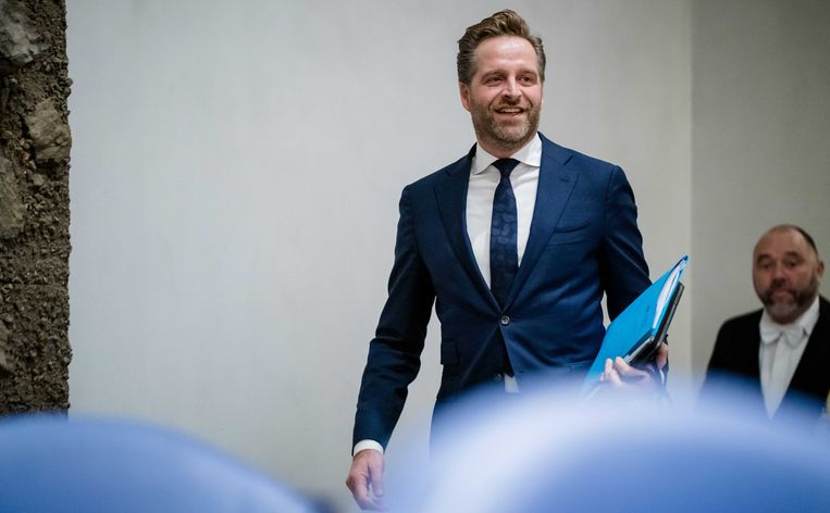 Minister Hugo de Jonge (Volkshuisvesting en Ruimtelijke Ordening) tijdens een debat over de wijziging van de woningwet. 
 Beeld ANP