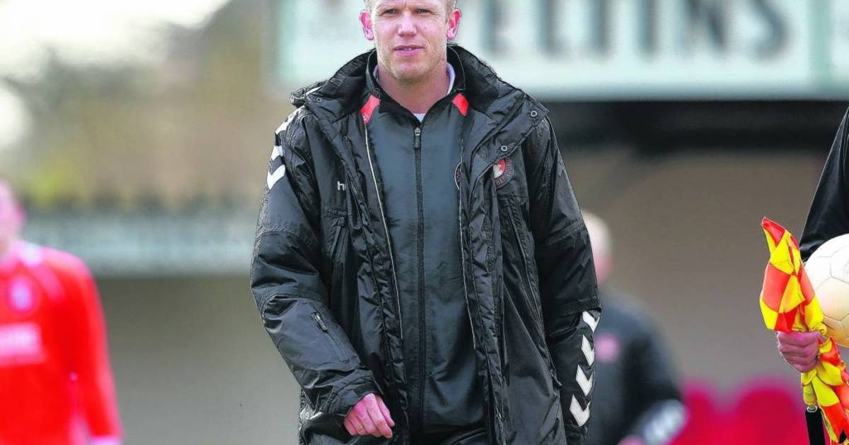 Dave de Jong blijft trainer DVC'26 | Amateurvoetbal | gelderlander.nl - De Gelderlander