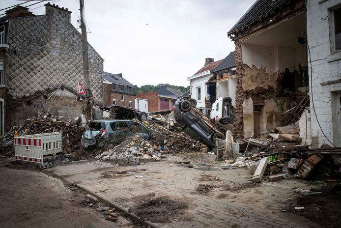 Beeld van begin september uit het zwaar door de overstromingen getroffen Pepinster.