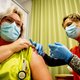 Reservelijst Qvax nog belangrijker nu wachttijd voor derde prik ingekort is: zo kan u zich inschrijven