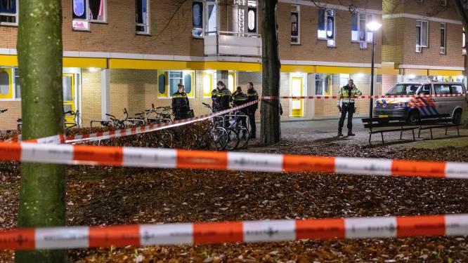Jongen (17) doodgeschoten in Amsterdam, twee verdachten opgepakt
