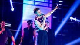 Timon brengt ‘What Makes You Beautiful’ samen met het publiek