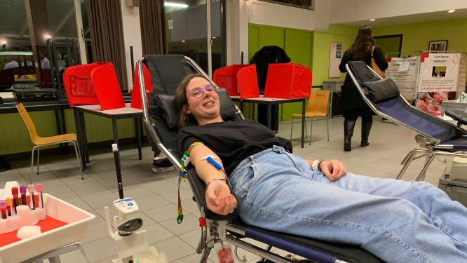 Hasseltse studenten kunnen voortaan bloed doneren in Provinciaal Instituut voor Verpleegkunde: “Plaats voor 100 donoren extra”