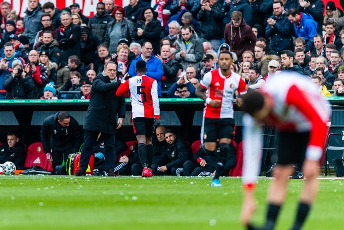 Dick Advocaat transformeert Feyenoord.