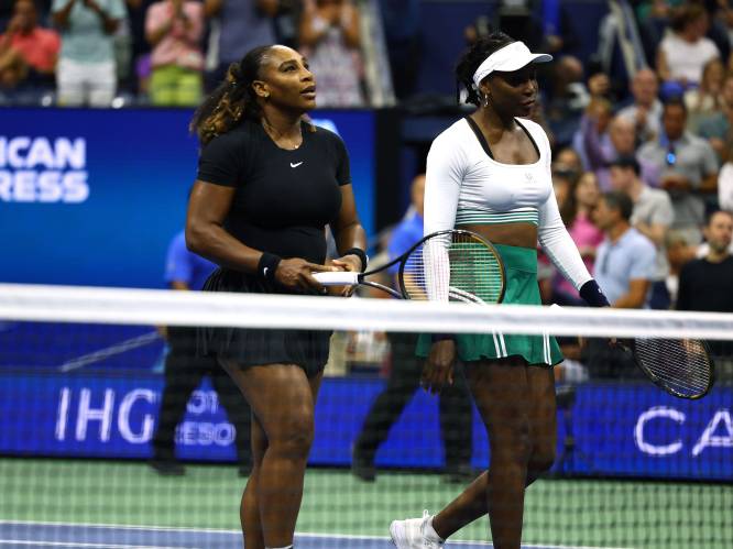 Serena en Venus Williams verliezen dubbelspel in eerste ronde US Open