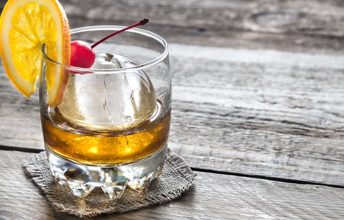 Af en toe een glaasje kan geen kwaad. Met deze tips houd je je alcoholgebruik binnen de perken.