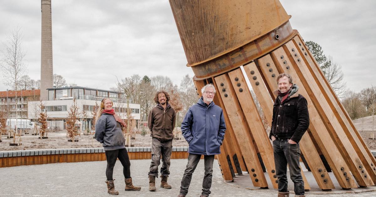 Even midden in het heelal staan, 'gewoon’ in het park: sinds kort kan het in Randenbroek
