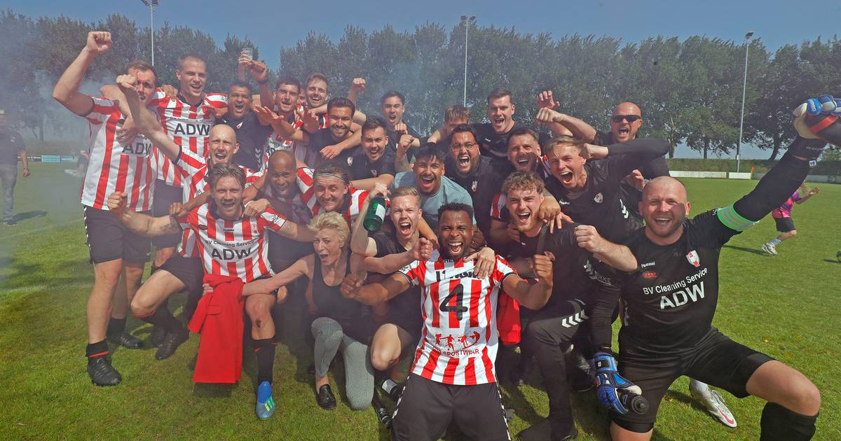 Kampioensduel Hekelingen-WCR ongeldig verklaard: ‘Ik vind het echt schandalig hoe dit kan’