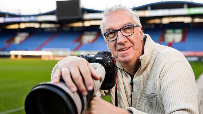 Al dertig jaar op pad met dertig kilo materiaal voor dertig foto's per minuut: Toin Damen vergroeid met Willem II