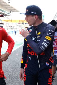 Charles Leclerc heeft pole én snelheid, maar Max Verstappen weet dat er veel meer nodig is in de Spaanse hitte