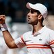 Djokovic knokt zich naar titel op Roland Garros en heeft grandslamrecord voor het grijpen