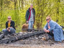Woede over platbranden splinternieuwe schapenschuur in Brediuspark: ‘Waarom doe je dieren dit aan?’