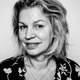 Annejet van der Zijl: ‘Mijn moeder vond dat ik met alle mensen moest omgaan, ook met arbeiders. Dat heb ik geweten’