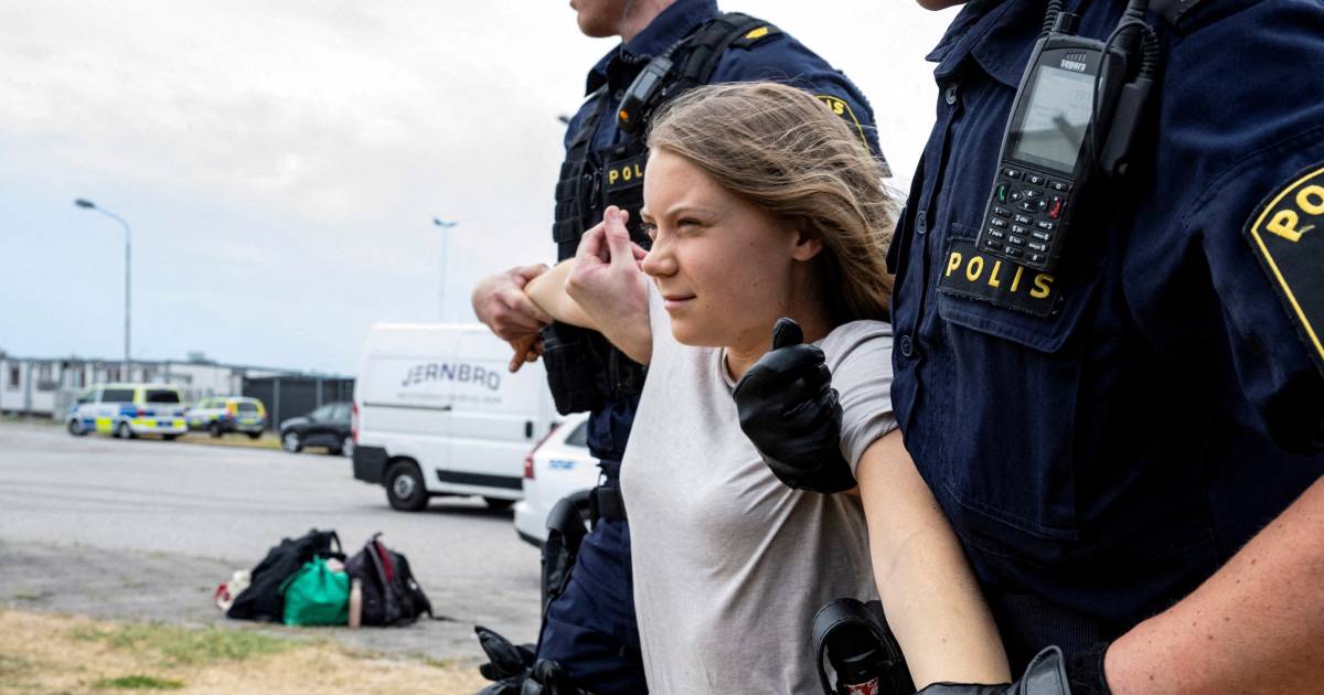 Greta Thunberg accusée de “refus d’obtempérer” lors d’une action environnementale à Malmö