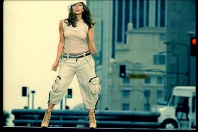 Jennifer Lopez in de video van 'Jenny From the Block'