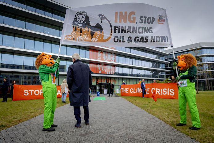 Eerder dit jaar protesteerden klimaatgroepen ook al bij het ING-hoofdkantoor