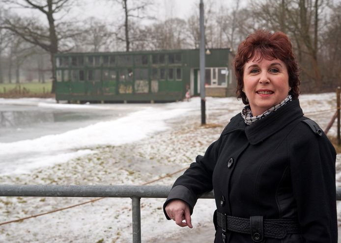 Gerda Bruins loopt al heel wat jaren mee in de politiek. 23 jaar raadswerk, waarvan 21 jaar als fractievoorzitter voor de VVD. Ze doet nu een stapje terug.