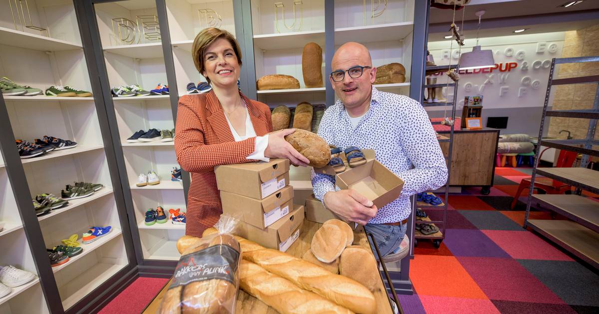 leeftijd droom reparatie Schoenenwinkel Huppeldepup in Oldenzaal straks Bakkerij Gijsbert |  Oldenzaal | tubantia.nl