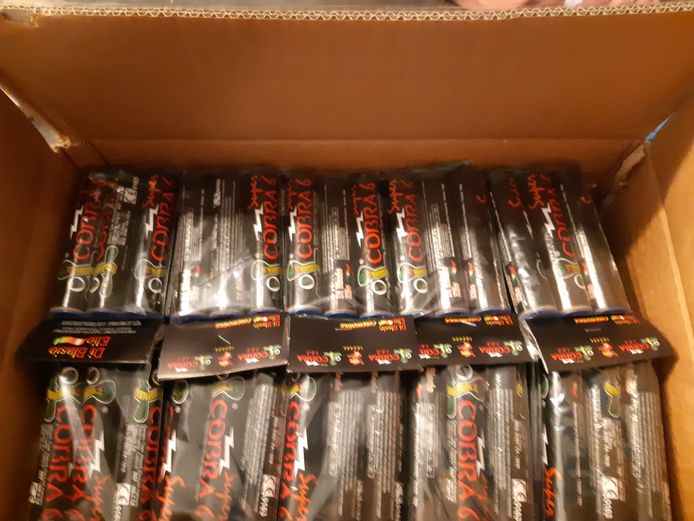 Een lading met Cobra 6-vuurwerk, maar niet het materiaal dat in Almelo werd gevonden.