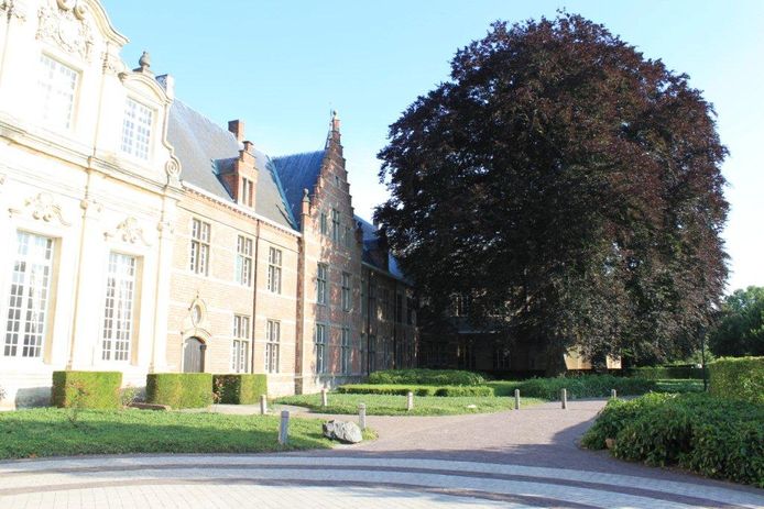 De abdij van Postel.