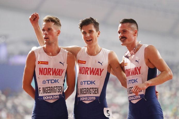 Filip, Jakob en Henrik Ingebrigtsen tijdens het WK Atletiek in 2019.