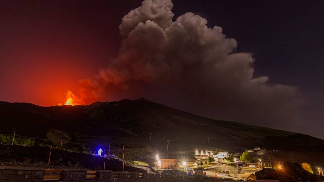 Vulkaan Etna op Sicilië opnieuw uitgebarsten