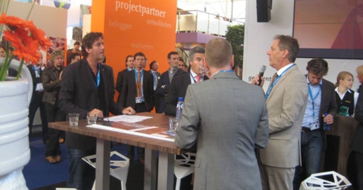 Gemeente Eindhoven trotseert crisis Eindhoven AD.nl