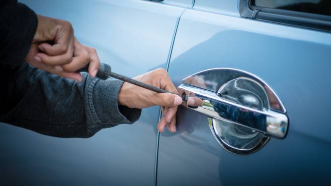 Aantal autodiefstallen nam in 2021 voor tweede jaar op rij af: heeft dat een invloed op de prijs van je autoverzekering?