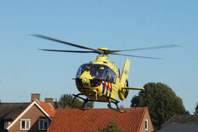 Er kwam een traumahelikopter ter plaatse.
