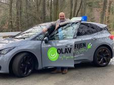 Deze rijschoolhouder begint als eerste in Twente met elektrische rijlessen: ‘Extra verdienen? Kan er twee brandstofauto's van kopen’ 