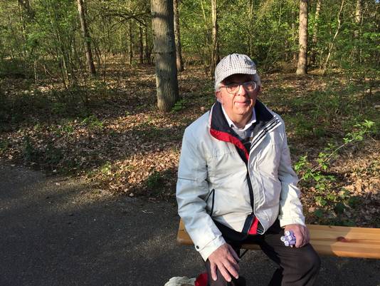 Jan Krol (83) uit Dongen is erevoorzitter van wandelvereniging Willen is Kunnen
