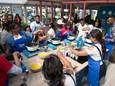 Kookworkshops op het Milan Summer Festival in Den Haag, naar verluidt het grootste Hindostaanse openluchtfestival van Europa.