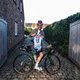 Ruben Apers fietst naar Parijs en terug met truitje van overleden Bjorg Lambrecht