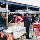 ‘Echt supergoedkoop’: steeds meer Belgen laden hun winkelkar tjokvol in Franse hypermarkt Auchan