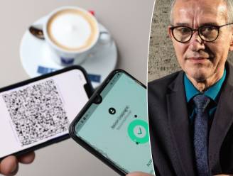 Minister Vandenbroucke is voor boycot van horeca die Covid Safe Ticket niet naleeft: “Als café pas niet ernstig neemt, ga ik weg”