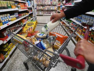 Supermarkten counteren kritiek op koopkrachtacties: “Ja, korting van 5 procent vervalt, maar we zijn altijd transparant geweest in communicatie”