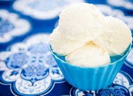 Zó kun je zonder een ijsmachine heerlijke Griekse yoghurt-ijs maken