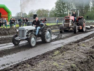 Keientrek weer een feest voor liefhebbers oude tractoren