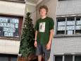 “Doe die kerstboom weg!”: hoe de ‘burenruzie’ van student Pieter-Jan (20) Gentenaren een glimlach bezorgt