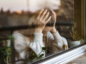 Le bonheur des Belges remonte... mais baisse chez les jeunes