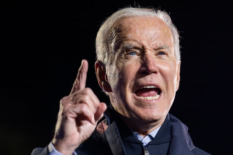 President Joe Biden leek er in zijn speech van uit te gaan dat zijn partij­genoten zijn plan zullen steunen. Beeld EPA