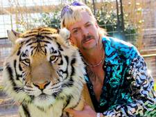Joe Exotic uit Tiger King hoeft een jaar minder te brommen