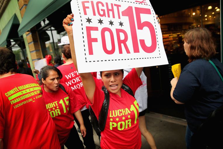 Vakbondsprotest tegen winkelketen Whole Foods Market in Chicago, in 2013. Beeld Getty Images / Scott Olson