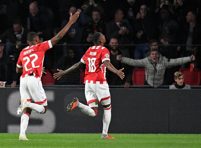 Pablo Rosario na zijn goal tegen Internazionale, op 3 oktober 2018.